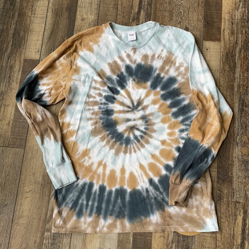 TNA tye dye t-shirt